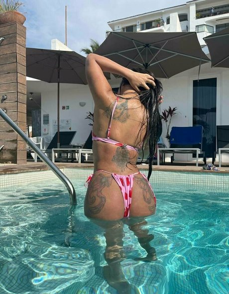 big areolas onlyfans pornos photo