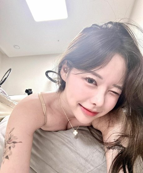 s dust_ pretty pornstar gallery