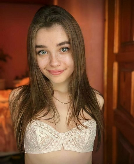 femdomalexxx nice model gallery