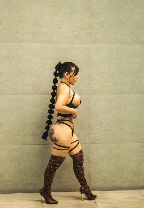 Andreina Fonseca star nude pics