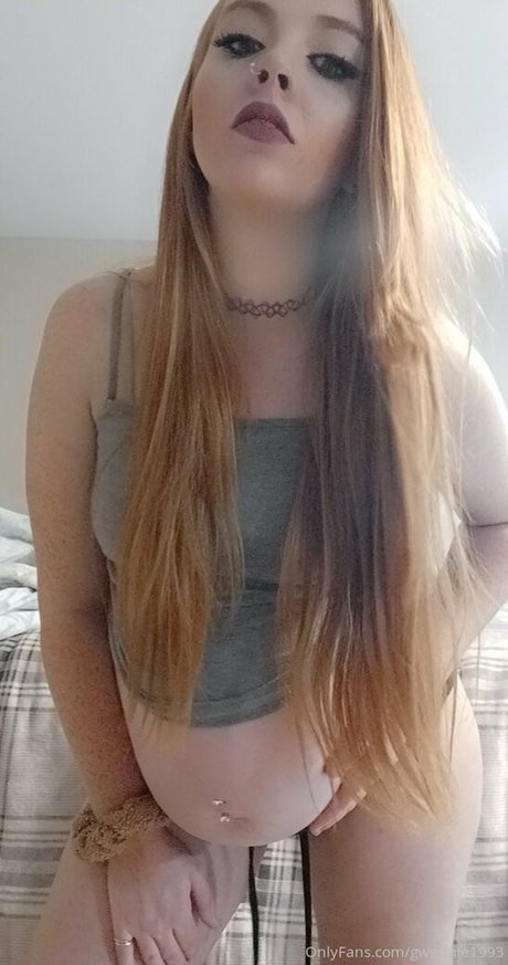 gwennie1993 pornstar galleries