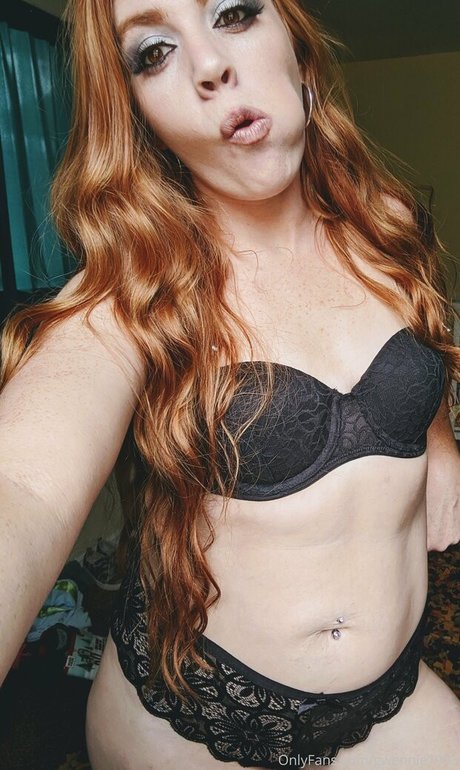 gwennie1993 model hot gallery