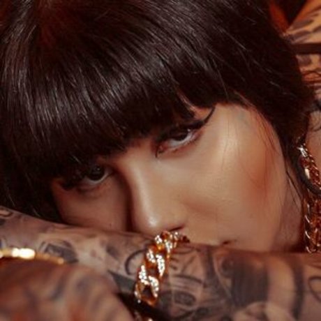 Valmir Dacil model adult pic