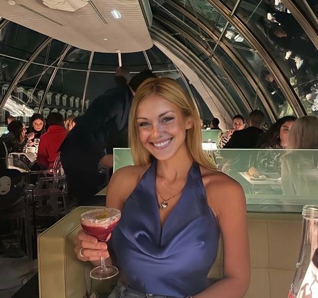 Rachel Dixon model best image