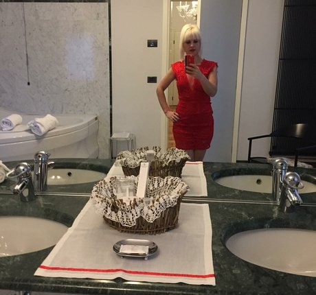 Anya87 top pornstar photos