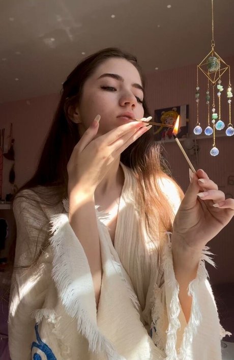 Dana Taranova star beautiful img