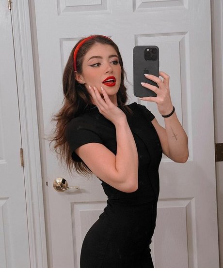 Chrissy Costanza hd pornstar images