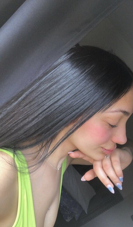 shemale fucks girl onlyfans best image