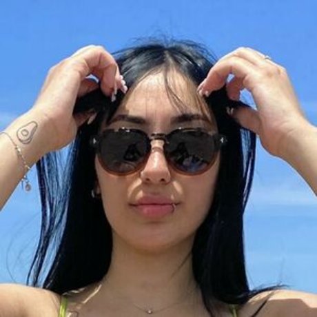 Palsiiiii model top image