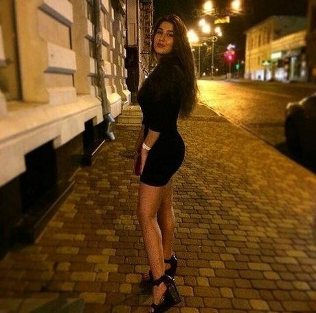 non nude onlyfans free nude pics