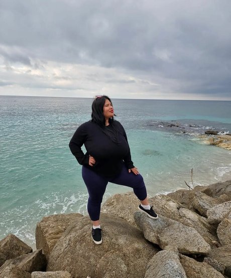 Naty Mari sexy pornstar picture