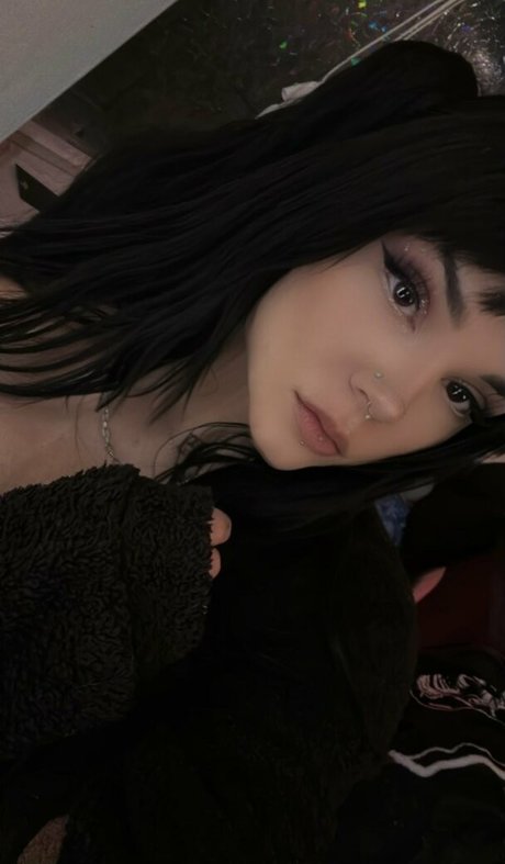 horrorwh0re star adult picture