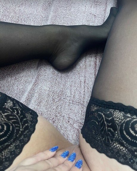 anabelinnylon actress images