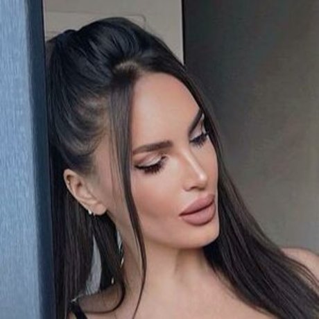 suna beautiful pornstar image