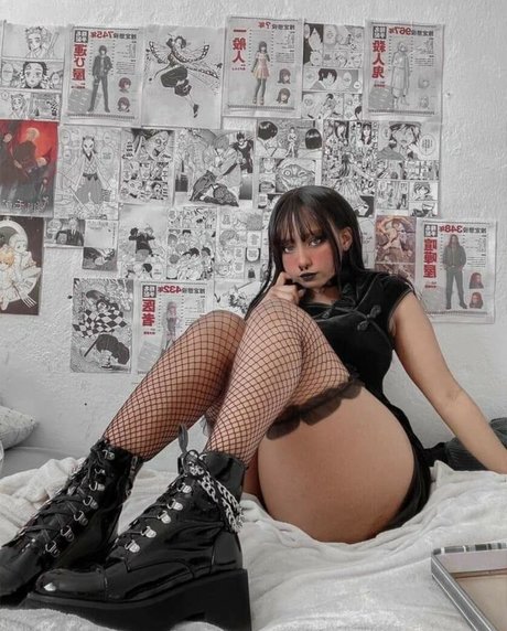 unholyybunnyy pornstar free picture