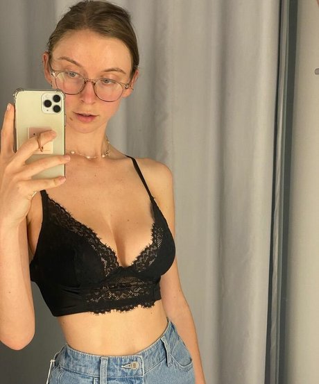 YouRina high quality model photos