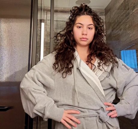 japanese blowjob onlyfans sexy picture