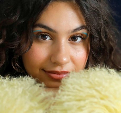 Alessia Cara art pornstar images