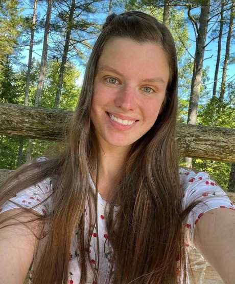 thenaughtykim hd pornstar pictures