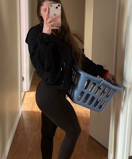 thenaughtykim model best photo