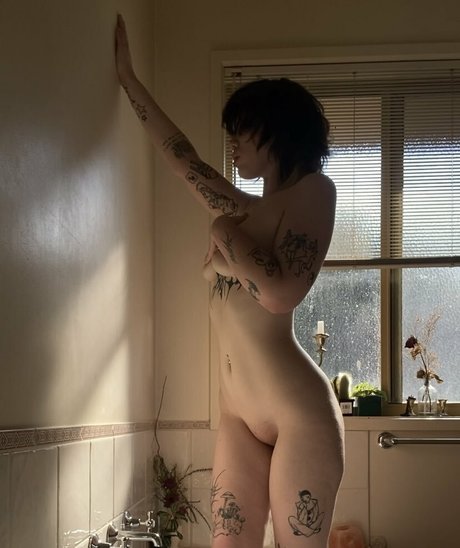 spitsuccubus pornstar adult img