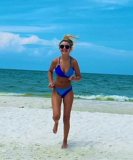 Mallory James Mahoney star high quality galleries