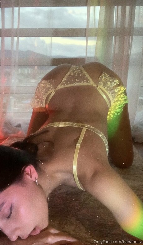 Banannitaa pornstar xxx pic