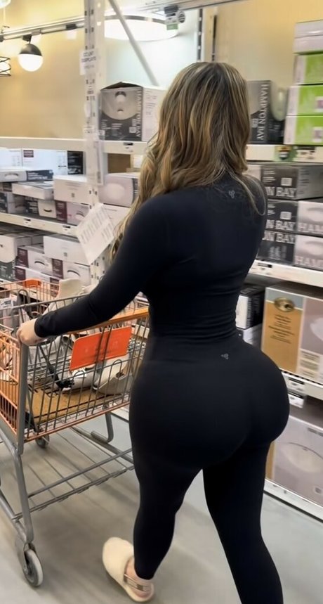 Brielez1 nude star pictures