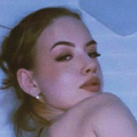 plxppss model hot photos