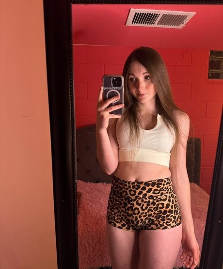 Jessa Pinkgirl erotic model picture