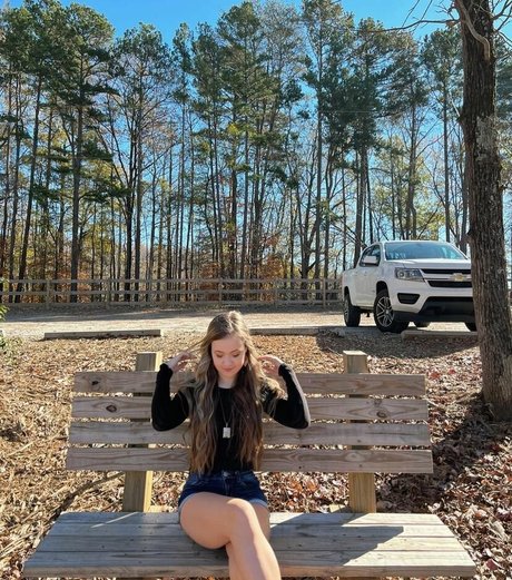 melissapreslee pretty pornstar pic