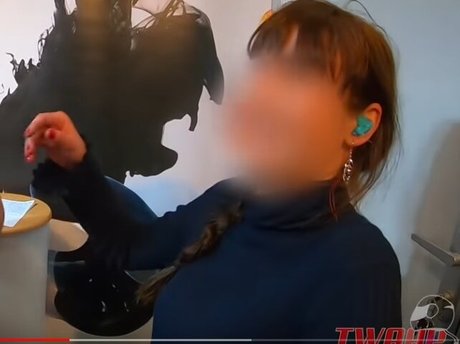 TwoWheelsAndAPonytail sex model image