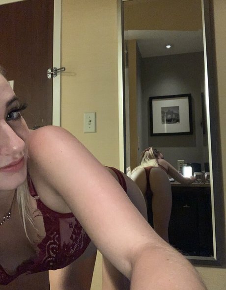 CubanaSandra pornstar art archive