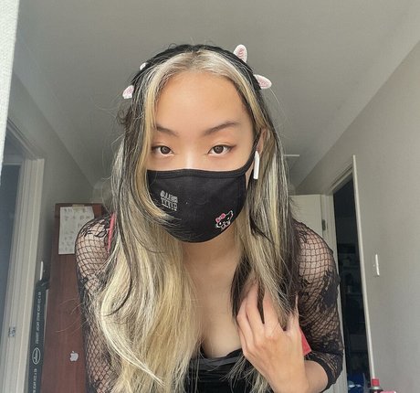 Smolkcqze sex actress photos