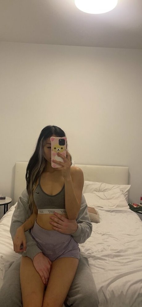 blonde babe onlyfans nice pics