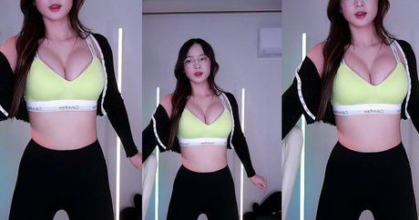 Serimm11 nude model gallery