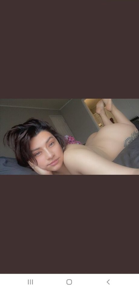 SpicyBri free actress photo