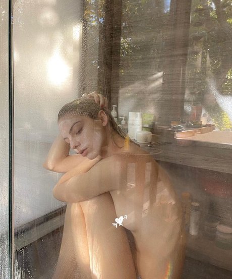 Allie Marie Evans star pretty photos