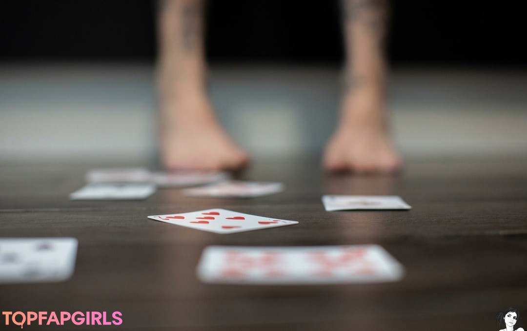 sikoisdead naked star img