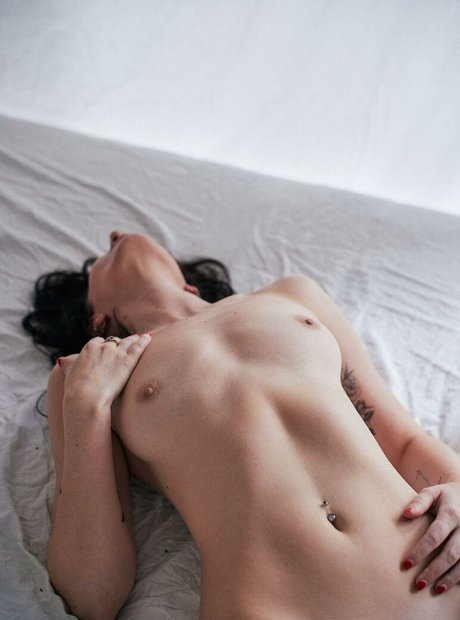 skinny ebony onlyfans erotic img