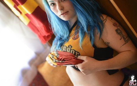 _oblivion model photo