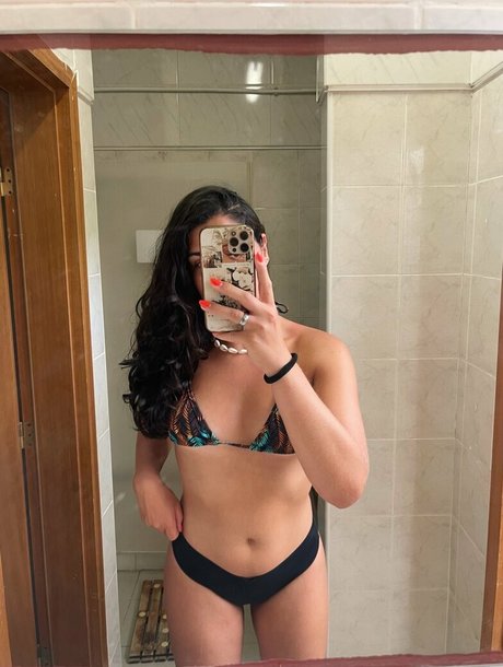 bellalaurents top model photos