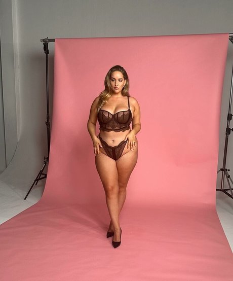 Joann Van Den Herik adult star galleries