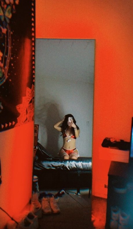 Nizhoni Begaye nude pornstar archive