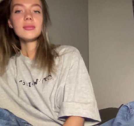 Angel from sky xxx model picture