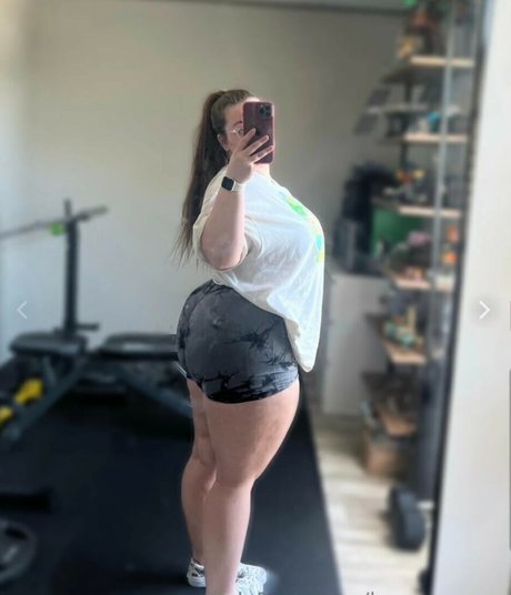 Lena Rae star hd photo