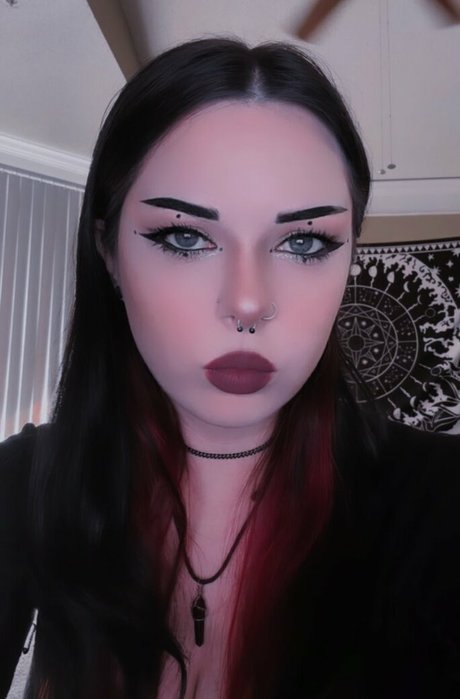 wychbaebi pornstar hot pics