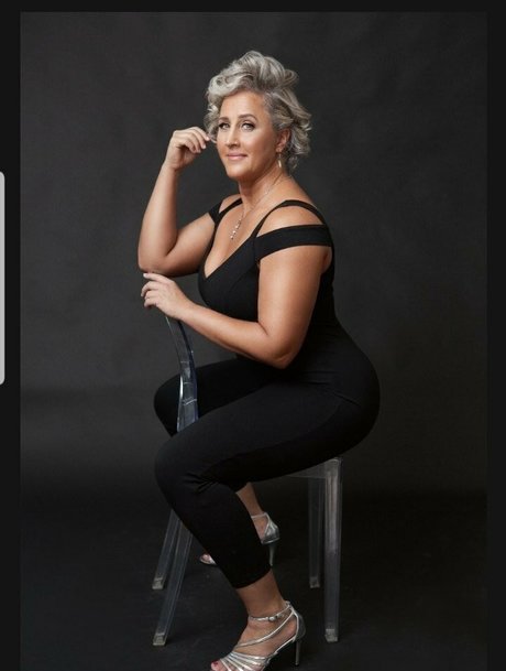 TheSilverQueen exclusive model photos