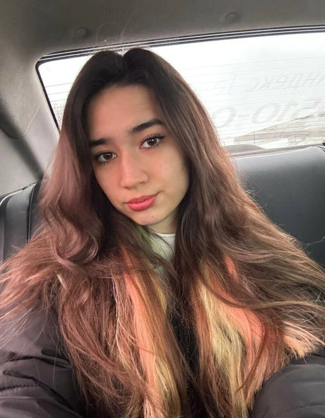 Mariemelons pornstar pretty photo