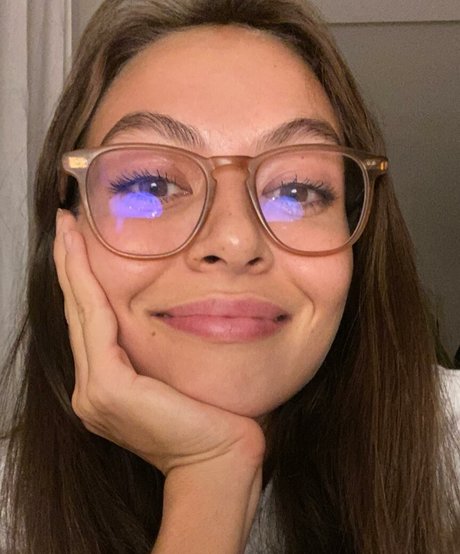 Emily Oberg star pornographic photos